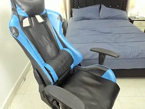 Debora_brown's cam snapshot