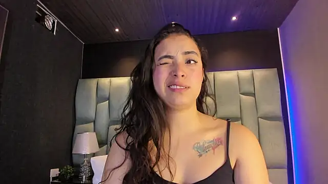 NickandAbby_'s cam snapshot