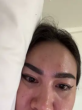 Ponthip's cam snapshot