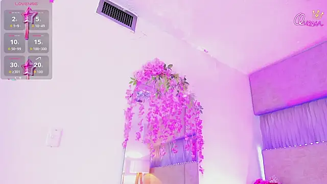 _kyraa_'s cam snapshot