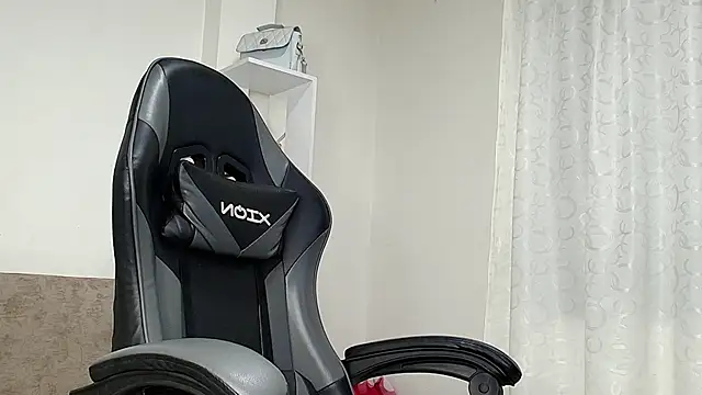 Angell_charlotte's cam snapshot