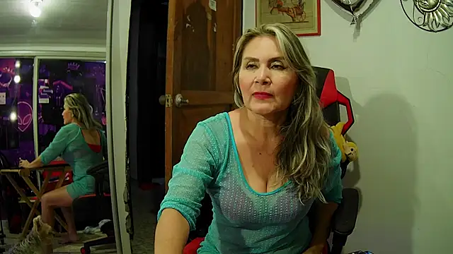 amandabakerx's cam snapshot