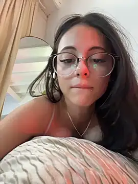 TeaseDollXXX's cam snapshot