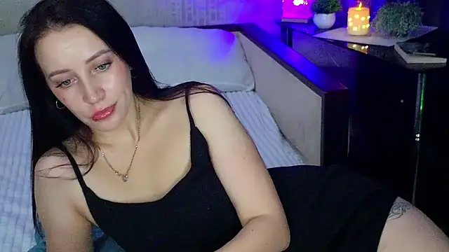 MonicaSweetx's cam snapshot