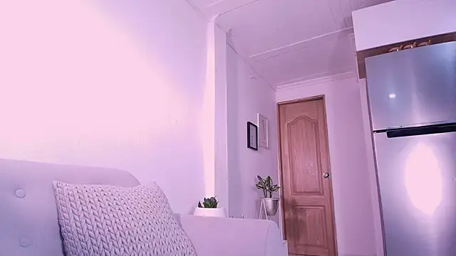 DannaHyde live sex cam