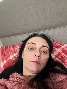 Miroslava1247 live sex cam