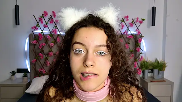 Luna_Starlight's cam snapshot