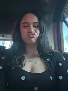 BabyKathy's cam snapshot