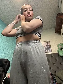 SALOME_KORLAND's cam snapshot