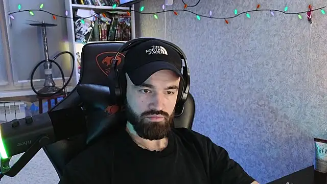 _Mostly_'s cam snapshot