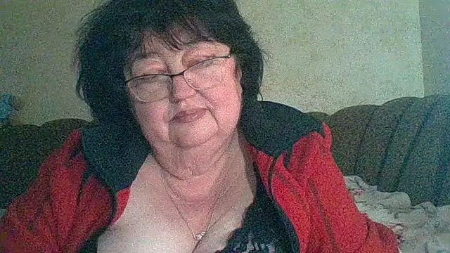 MilaSky5303's cam snapshot