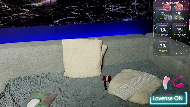 _YourSubmissive_'s cam snapshot