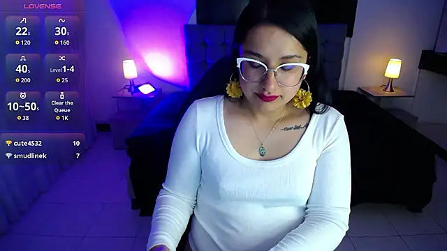 _sophiie_1's cam snapshot