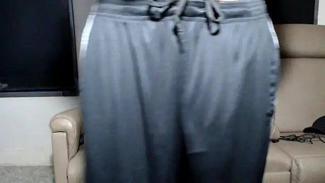 ThickD2C live sex cam