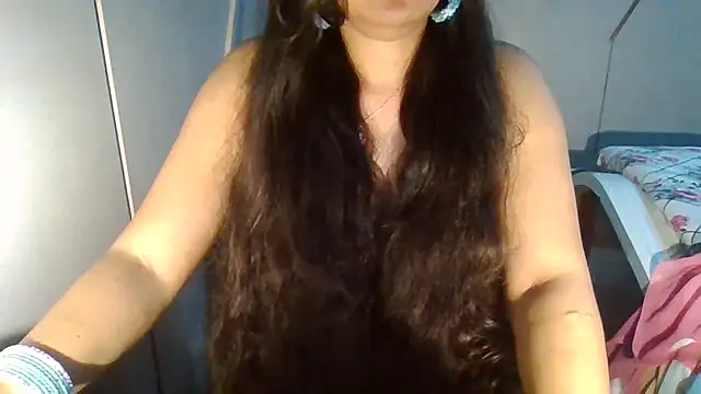 Yashika_Loves's cam snapshot