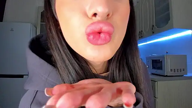 Kim_Oberlin_'s cam snapshot