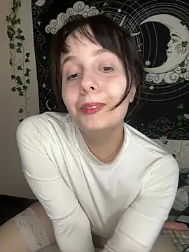 Helena_manok's cam snapshot