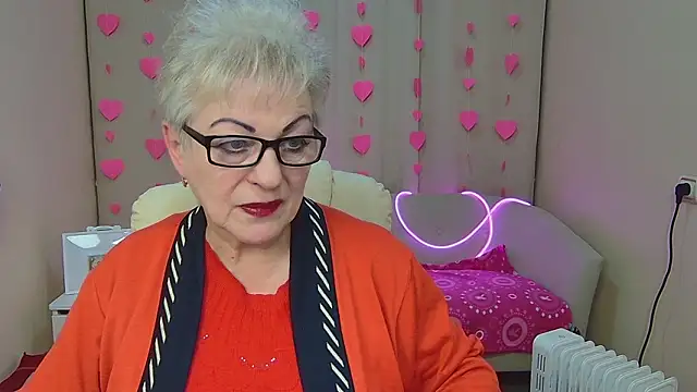 KayleSmoll's cam snapshot