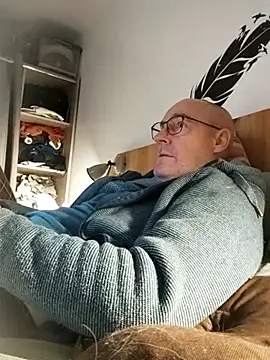 bogland33's cam snapshot