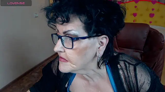 MasterLeila's cam snapshot