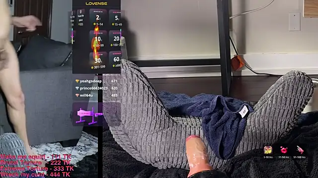 Toronto325 live sex cam