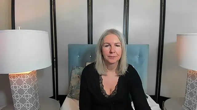 EricaTop's cam snapshot