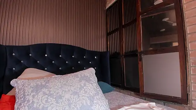 JuliaDawson_'s cam snapshot