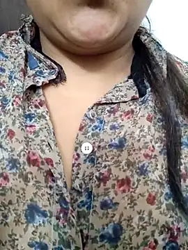 GaggingGirl_'s cam snapshot