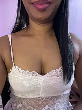 tamil_Aarathi's cam snapshot