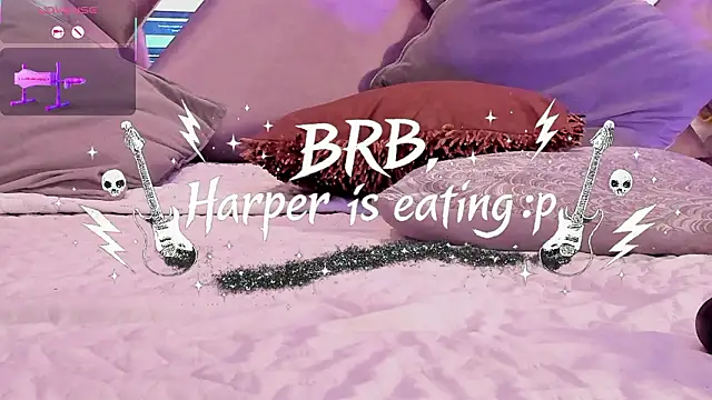 HarperrWest's cam snapshot