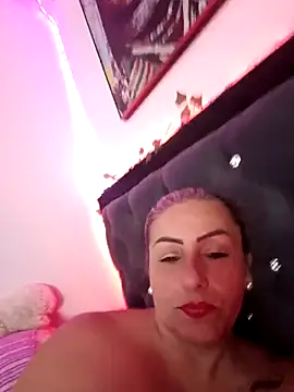 maynor_1998's cam snapshot