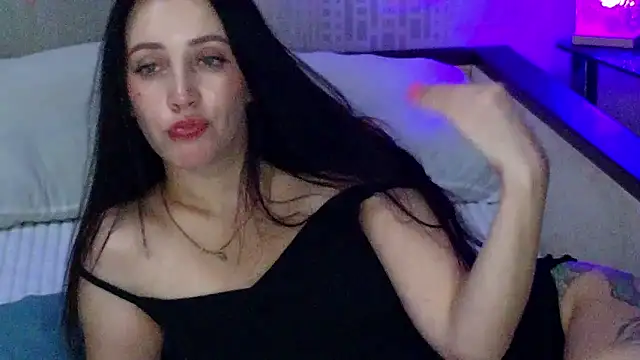 MonicaSweetx's cam snapshot