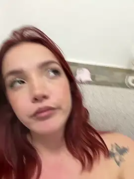 Daddyslut2_0 live sex cam