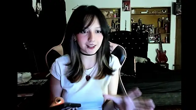 Maki_Zein_'s cam snapshot