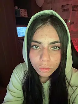 i_am_nina_'s cam snapshot