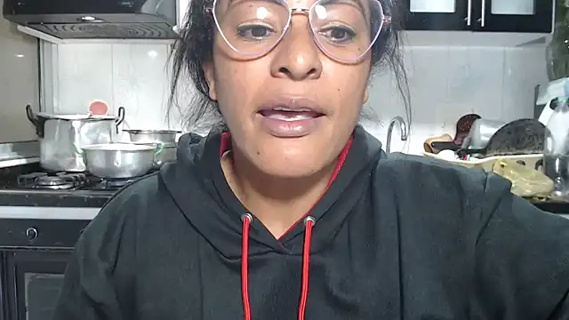 kateleyagrey's cam snapshot