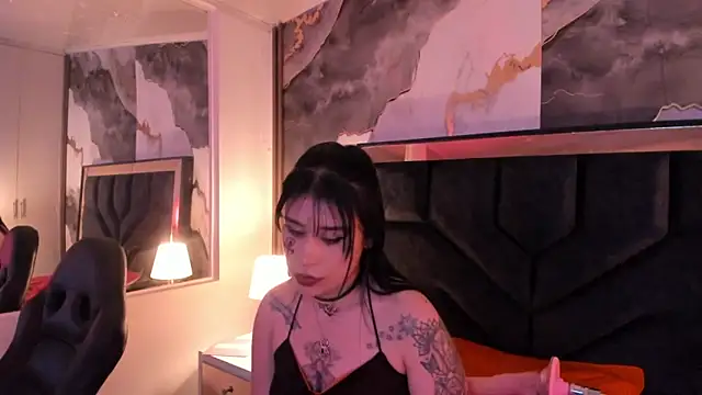 SusanVilla's cam snapshot