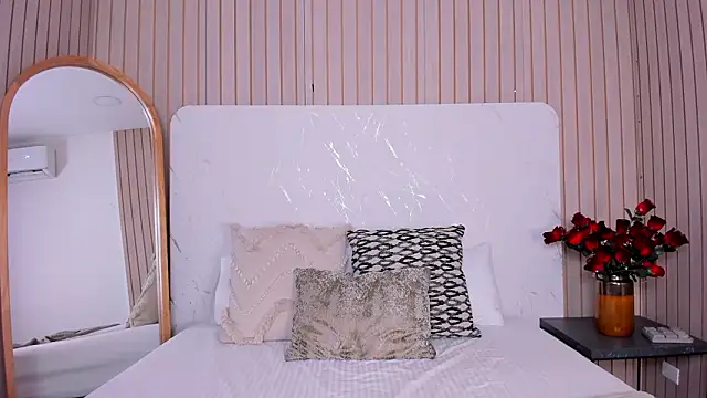 EmelyParker's cam snapshot