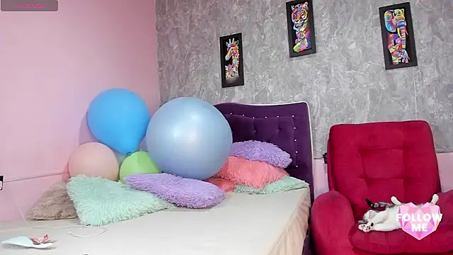 Lauren_smiles's cam snapshot