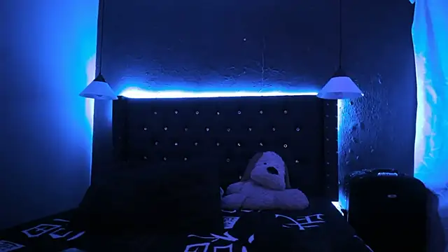 Salomon_koude live sex cam