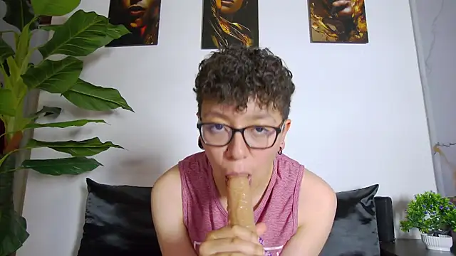 alex_noa's cam snapshot