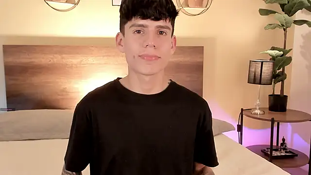 Angel_eros_'s cam snapshot