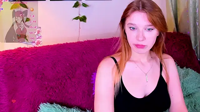 KarambaMoon's cam snapshot