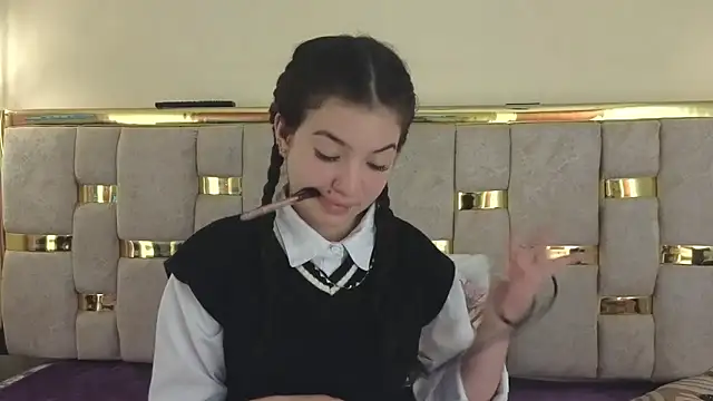 lilimini032's cam snapshot