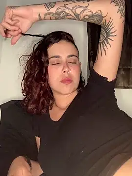 ninapellegrini17's cam snapshot