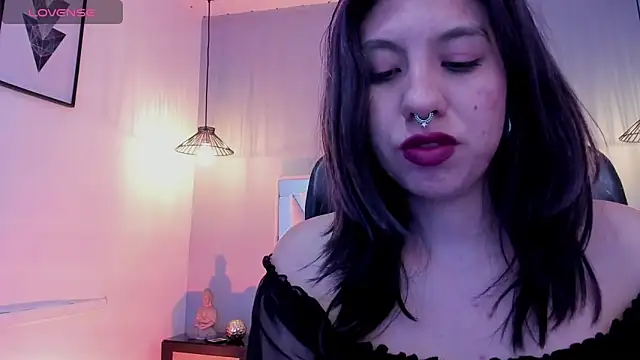 zoe-moreau's cam snapshot