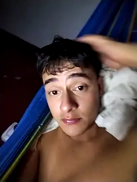 attractive-sexx's cam snapshot