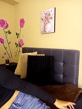 BrendaRojas_'s cam snapshot