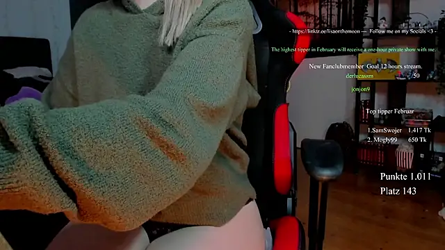 Lisaonthemoon's cam snapshot