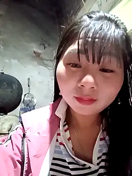 vangkt-cute live sex cam